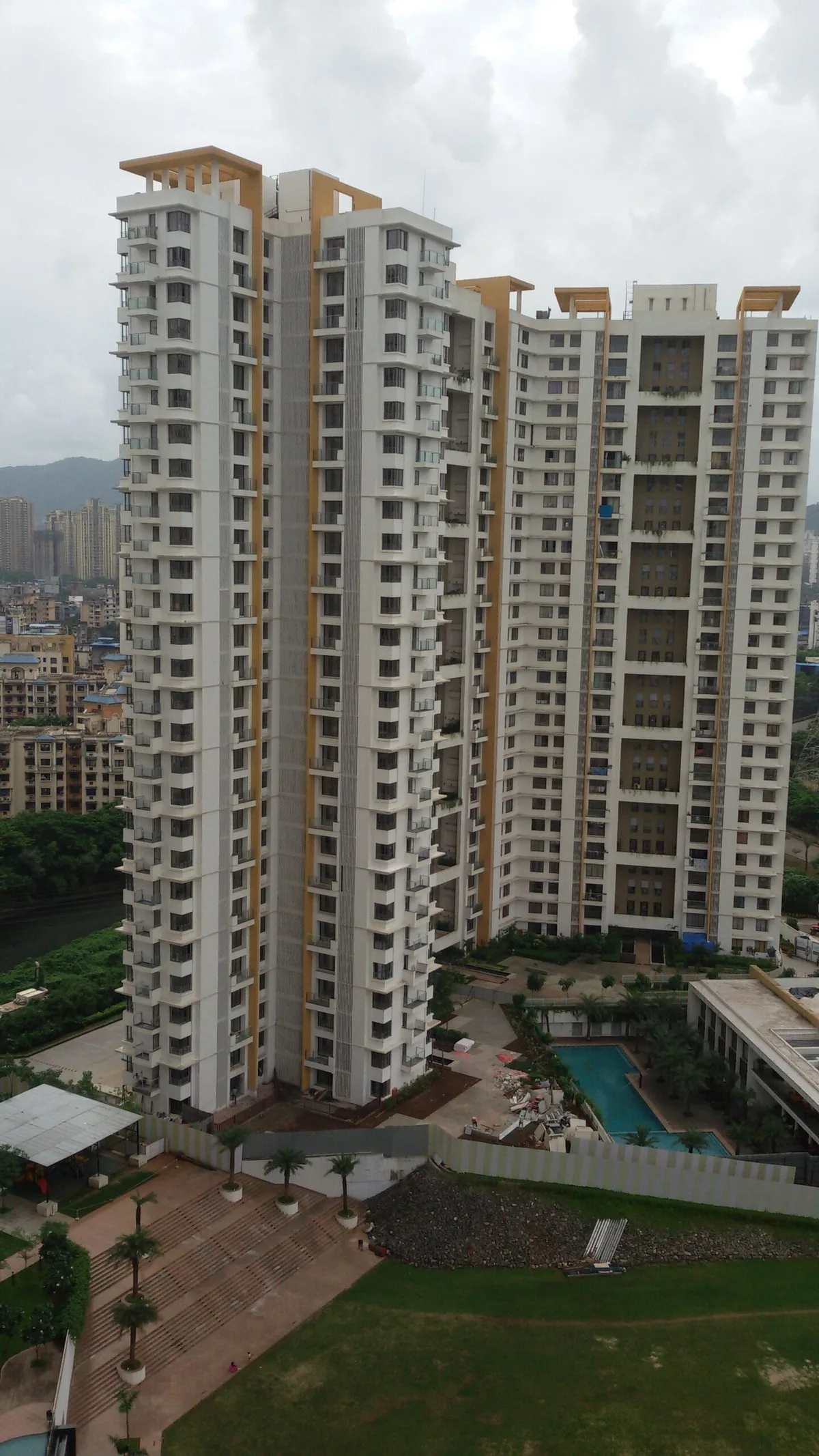 Lodha Luxuria